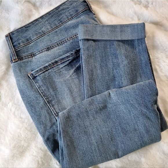 Plus Size! 7Seven Stretch D Lightly Distressed/ Vintage Denim Ankle Jeans - Picture 9 of 13